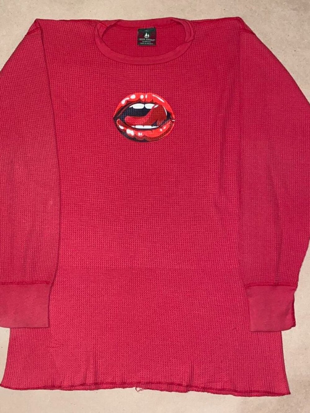 Vintage sexy lips red thermal waffle long sleeve tee